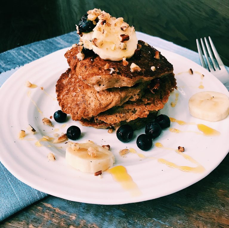 Banana Oat Pancakes